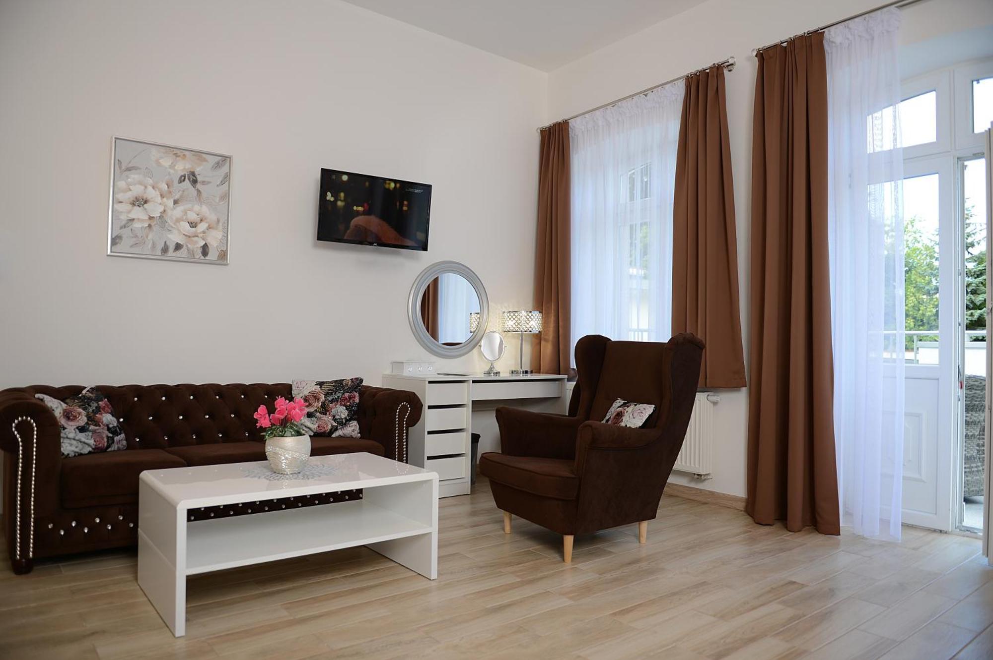 Rezydencja Mysliwska - Apartamenty Koszalin Exterior photo
