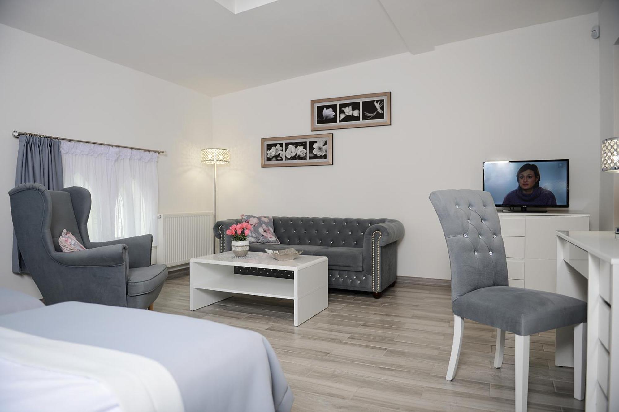 Rezydencja Mysliwska - Apartamenty Koszalin Exterior photo